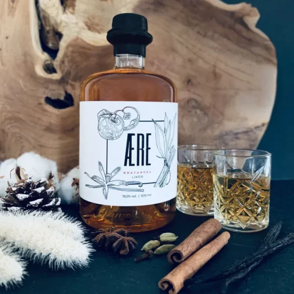 Likör & Rum>ÆRE Korn Aere Bratapfellikör