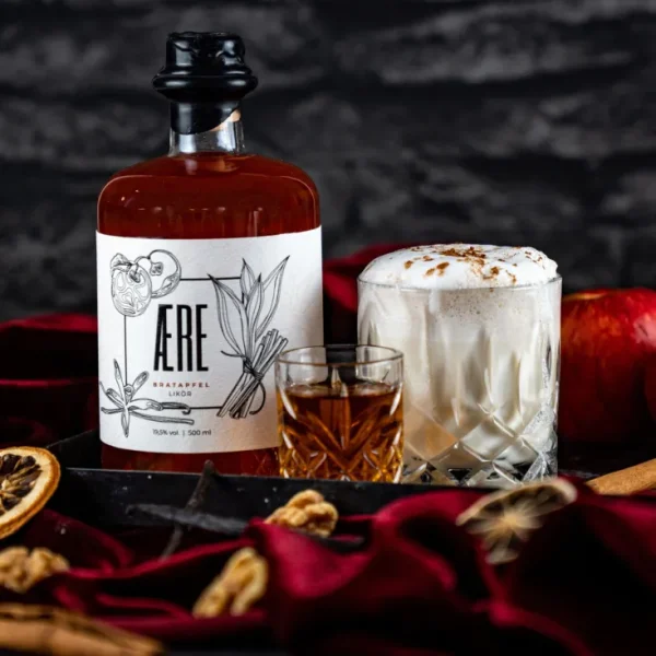 Likör & Rum>ÆRE Korn Aere Bratapfellikör