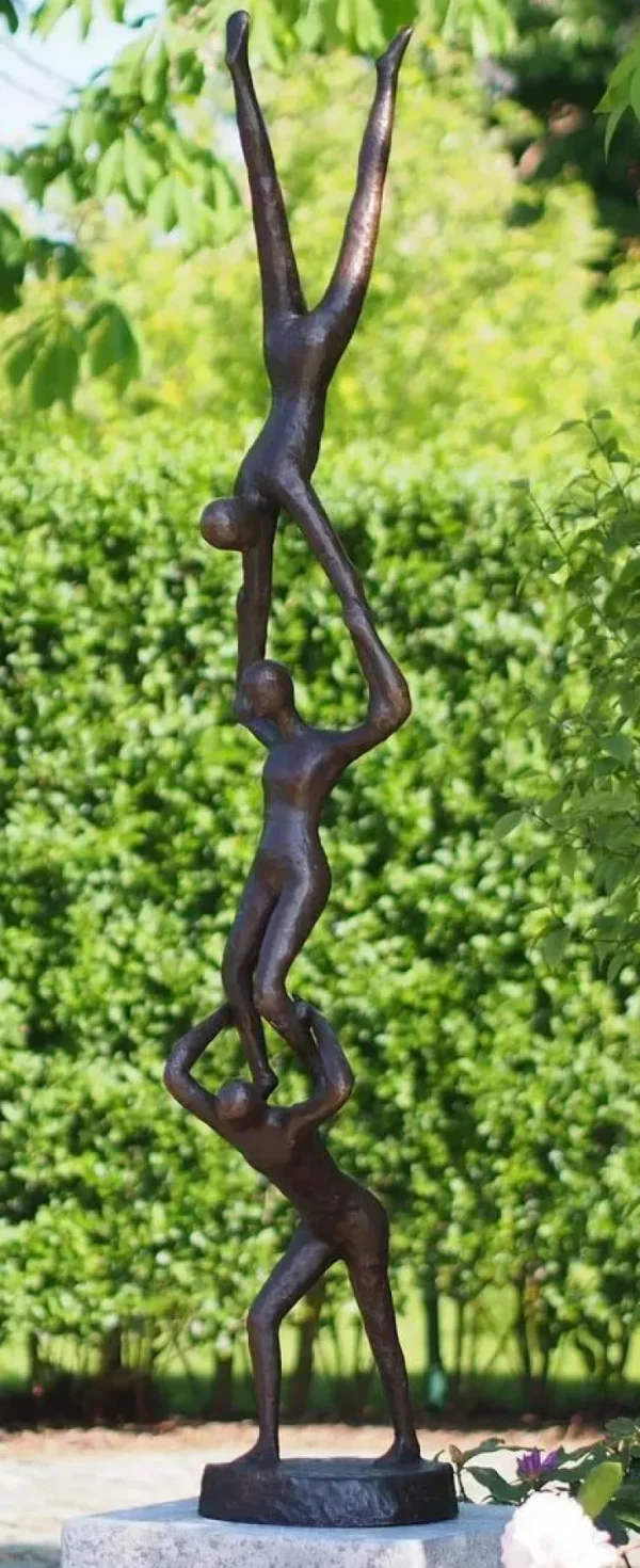 Alle Skulpturen | Bronze>Ars mundi Gartenskulptur »Equilibrio«