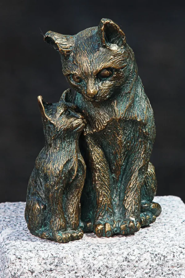 Gartendekoration | Bronze>Ars mundi Gartenskulptur »Katze mit Jungem«