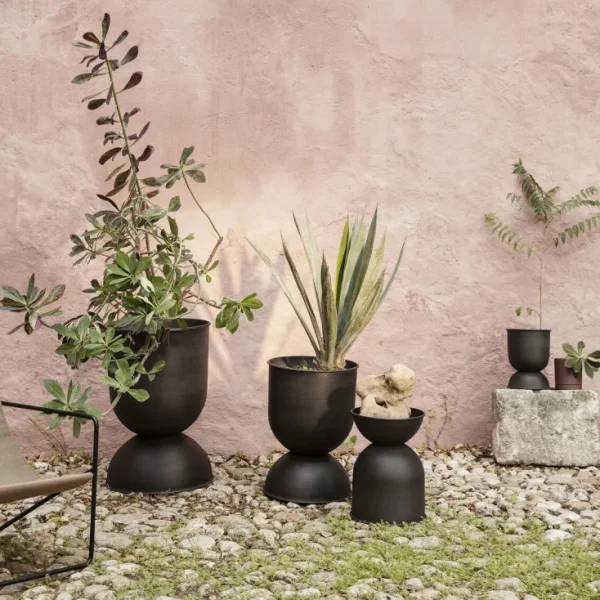 Gartendekoration>ferm LIVING »Hourglass« Pflanztopf