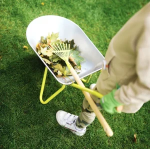 Spielzeug Für Draußen>Small Foot Kinder-Schubkarre mit Gartenwerkzeug