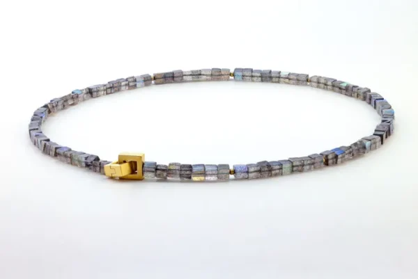 Goldschmiedeschmuck>Menard Labradorit Collier