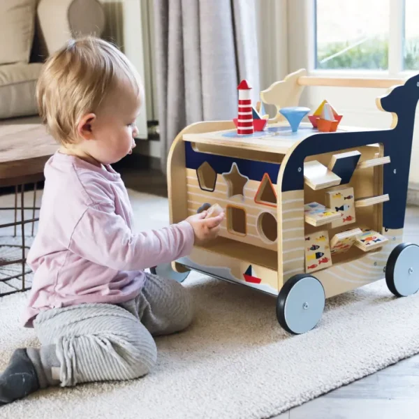 Holzspielzeug>Small Foot Lauflernwagen »Wal«