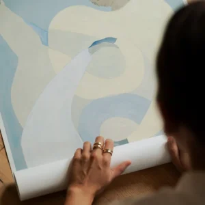Wandbilder & Wanddekoration | Alle Werke>The Poster Club Lind, Sofia: »Hold You - Blue«