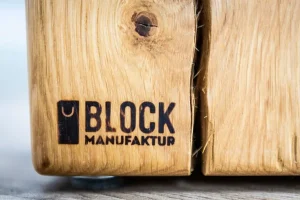 Beistelltische>Blockmanufaktur Niedriger Eichen-Beistelltisch