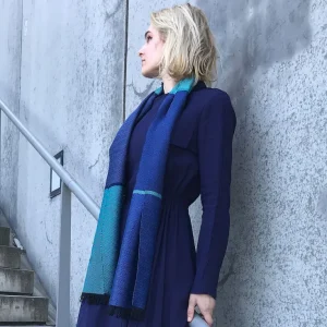 Sondereditionen | Seide>Ulrike Isensee DS Seidenschal in Blau und Türkis
