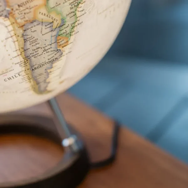 Sondereditionen | Schreibwaren & Accessoires>Räthgloben ZEIT-Sonderedition »Globus National Geographic«